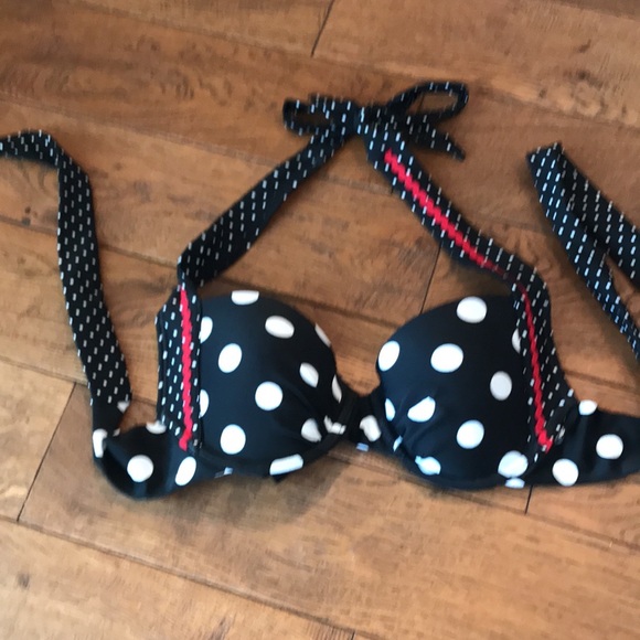 Just listed❤️Black polka dot bikini top w/ red trim on band to tie around neck - Picture 4 of 6